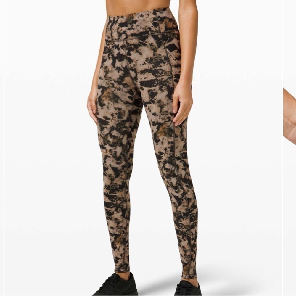 Lululemon Invigorate High-Rise Tight 28" - Sz 2 - Picture 4 of 6